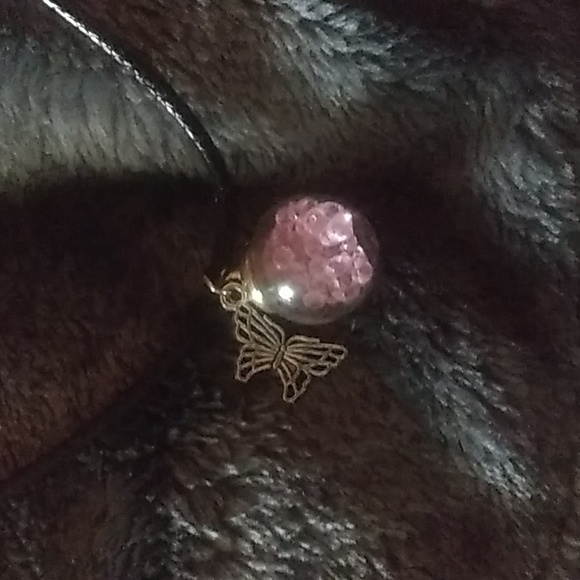 Handmade Necklace - Picture 2 of 3